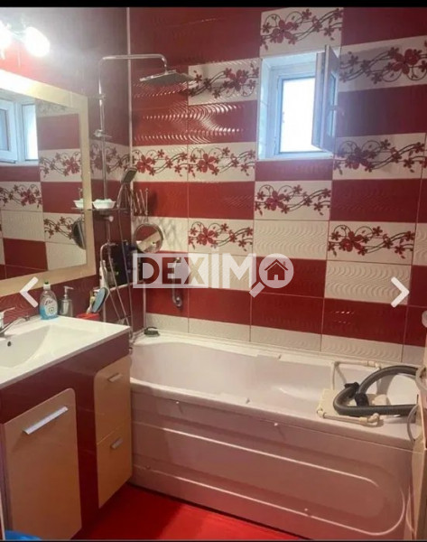 Apartament 3 Camere Decomandate - Zona ICIL - Etaj 3 - Centrala Pe Gaze