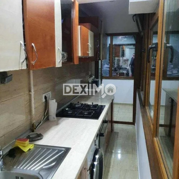 Apartament 4 Camere - Zona Dacia - Parter - Centrala Pe Gaze - Boxa