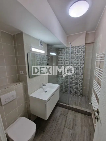 Apartament 2 Camere  - Statiunea Mamaia -Zona Barrel's- Vedere Catre Lac Si Mare