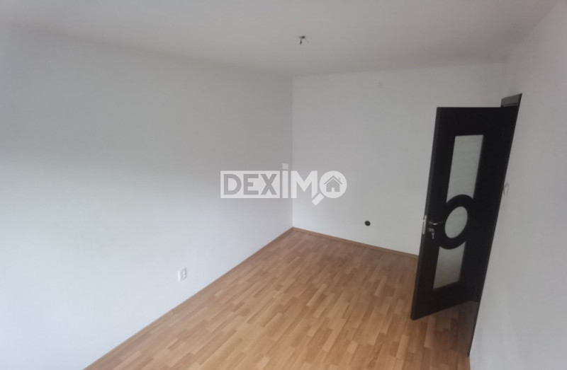 Apartament 2 Camere - Zona Abator - Etaj 2 - Centrala Pe Gaze