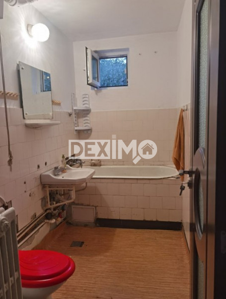 Apartament 2 Camere - Zona Abator - Etaj 2 - Centrala Pe Gaze