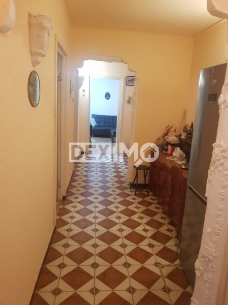 Apartament 4 Camere - Tomis Nord - Campus - Etaj Intermediar - Centrala Pe Gaze