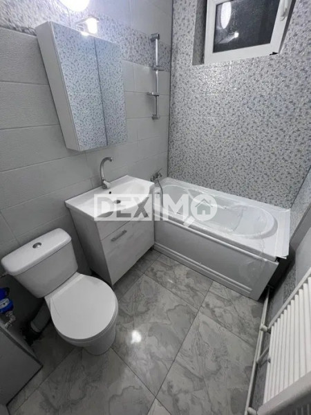 Apartament 3 Camere - Faleza Nord - Reyna - Etaj 2 - Renovat - Centrala Pe Gaze