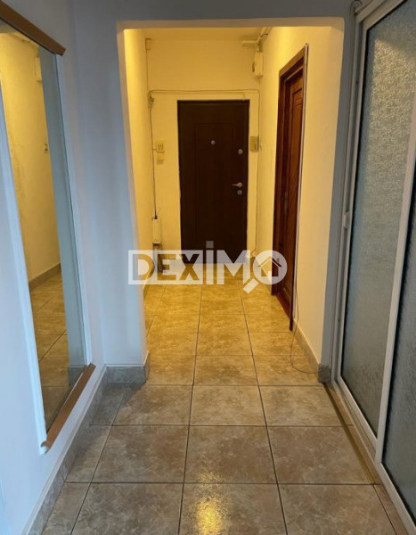 Apartaemnt 4 Camere - Faleza Nord - Reyna - Etaj 1 - Centrala Pe Gaze