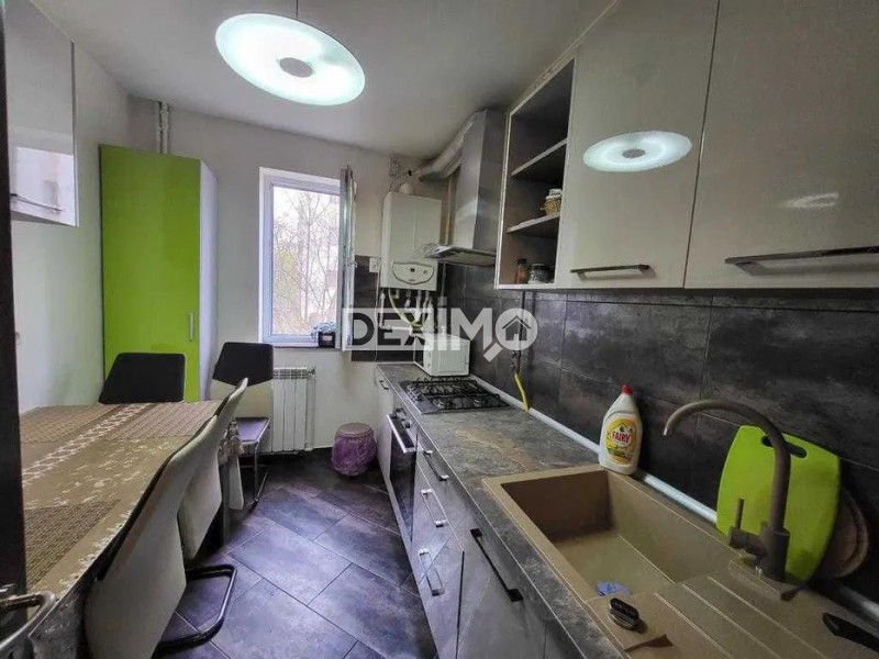 Apartament 3 Camere  - Tomis II - Etaj 2 - Mobilat - Centrala Pe Gaze