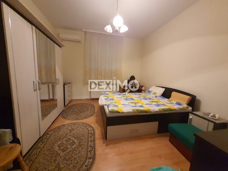 Oportunitate! Casa 4 Camere - Tomis I - Teren 345 Mp - Centrala Pe Gaze - Garaj