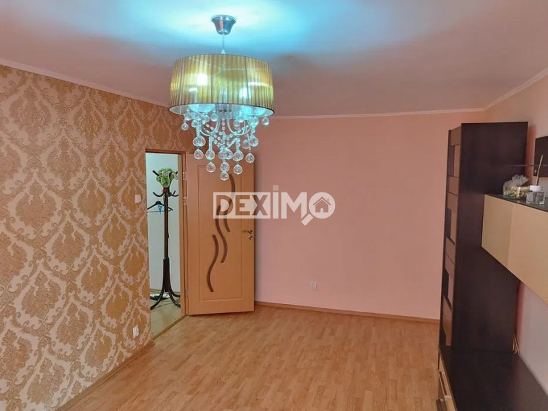 Apartament 3 Camere - Zona Anda - Etaj 3 - Renovat - Centrala Pe Gaze