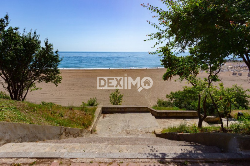 Apartament DE LUX - Faleza Nord - Vedere La Mare - Comision 0 %