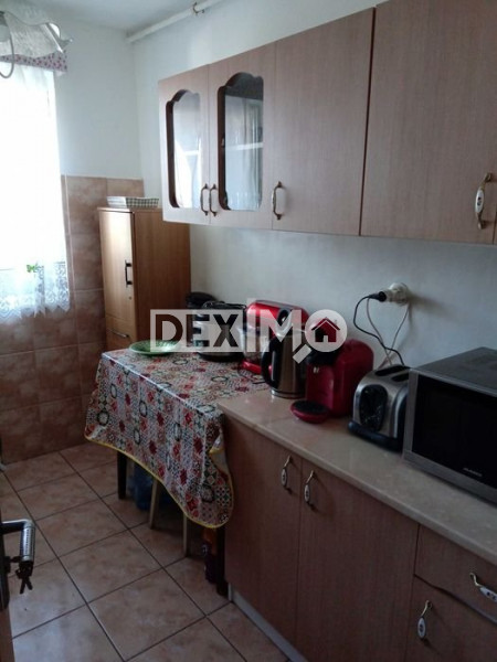 Apartament 3 Camere Decomandate - Ultracentral - Etaj 2 - Gaze