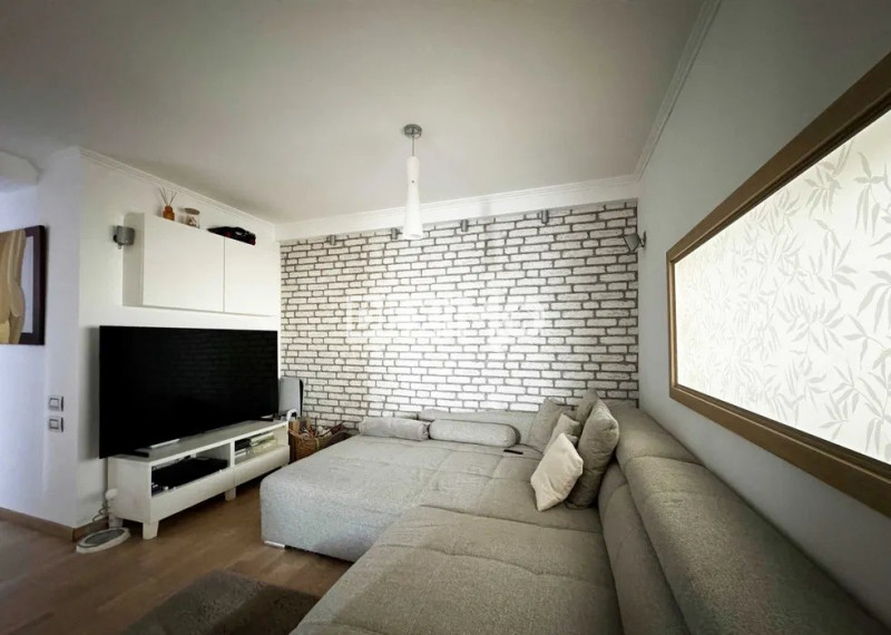 Apartament 3 Camere - Tomis Nord - Bloc Nou - Etaj Intermediar - Mobilat