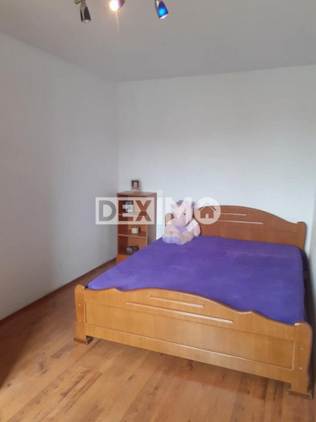 Apartament 2 camere, semidecomandat, centrala pe gaz,mobilat, Finisaje clasice