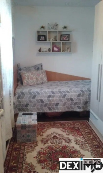 Apartament 3 Camere Semidecomandate - Zona I.C.Bratianu - Renovat - Etaj 3