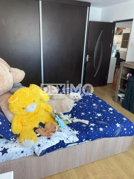 Apartament 3 Camere - Poarta 6 - Etaj 3 - Cetrala Pe Gaze