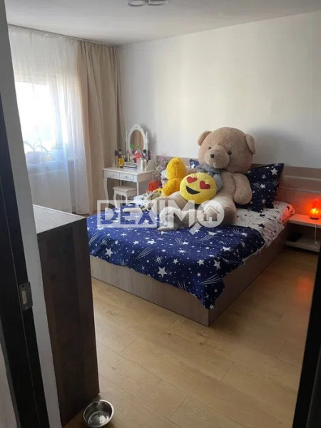 Apartament 3 Camere - Poarta 6 - Etaj 3 - Cetrala Pe Gaze