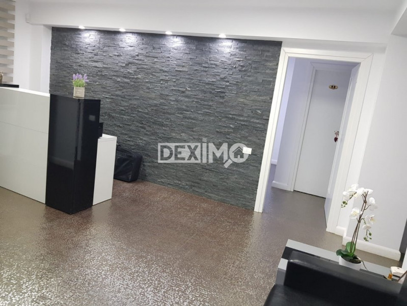 Apartament 4 Camere - Zona Compozitori - Parter - 3 Locuri De Parcare Subterane