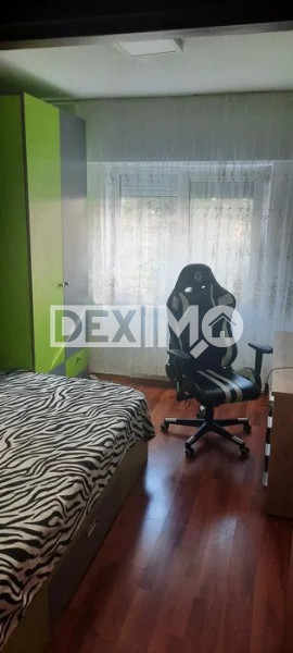 Apartament 3 Camere - Zona CET - Etaj 1 - Mobilat - Centrala Pe Gaze