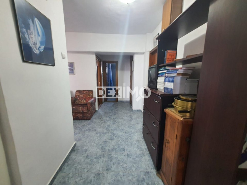 Apartament 2 Camere - Zona Gara - Etaj Intermediar - Vedere Spre Port
