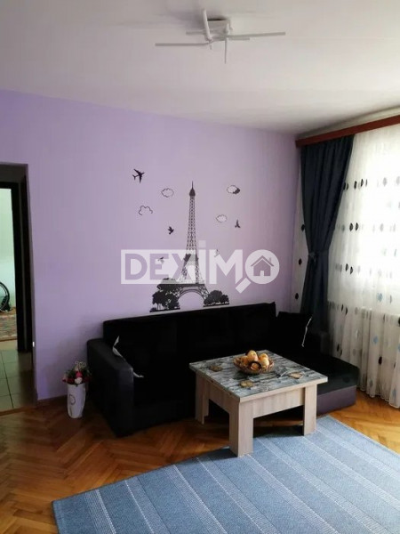 Apartament 2 Camere - Transformat in 3 Camere - Abator - Centrala Pe Gaze