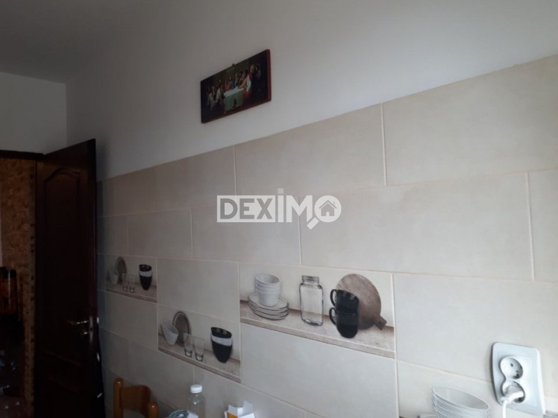 Apartament 3 Camere Decomandate - Zona Casa de Cultura - Gaze