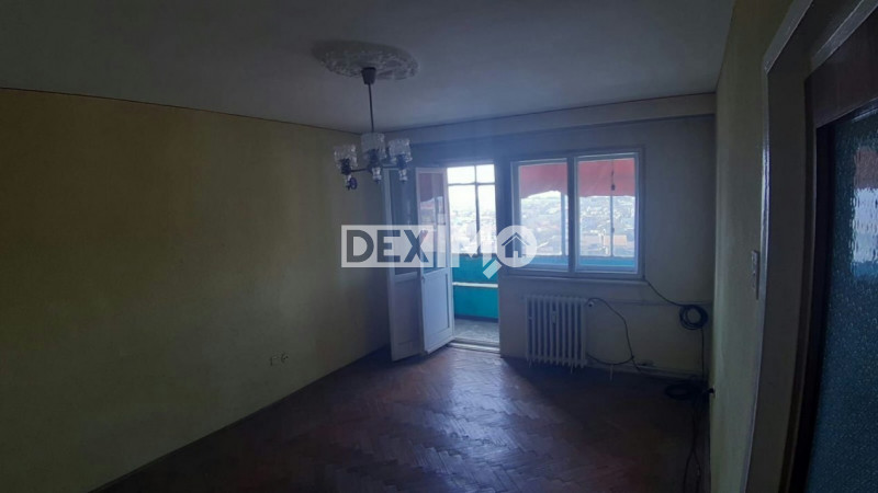 Apartament 2 Camere Decomanate - Zona KM 4-5 - Gaze - Necesita Renovare