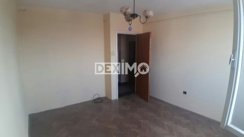 Apartament 2 Camere Decomanate - Zona KM 4-5 - Gaze - Necesita Renovare