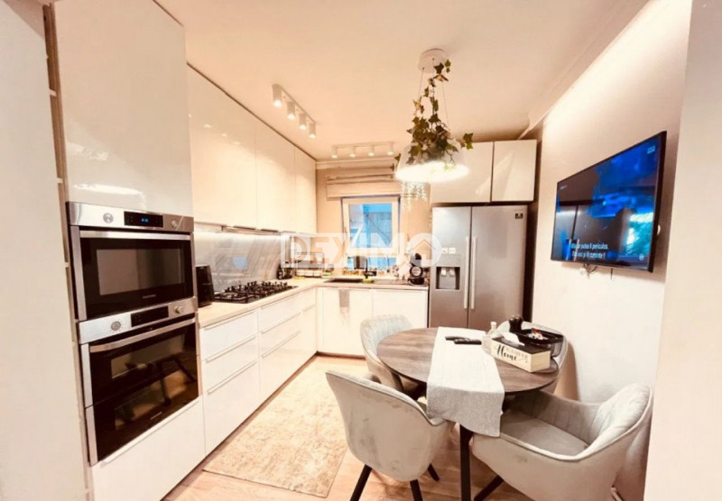 Apartament 4 Camere - Faleza Nord - Renovat - Ultrafinisat - Partial Mobilat