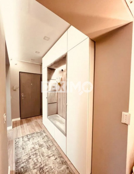 Apartament 4 Camere - Faleza Nord - Renovat - Ultrafinisat - Partial Mobilat