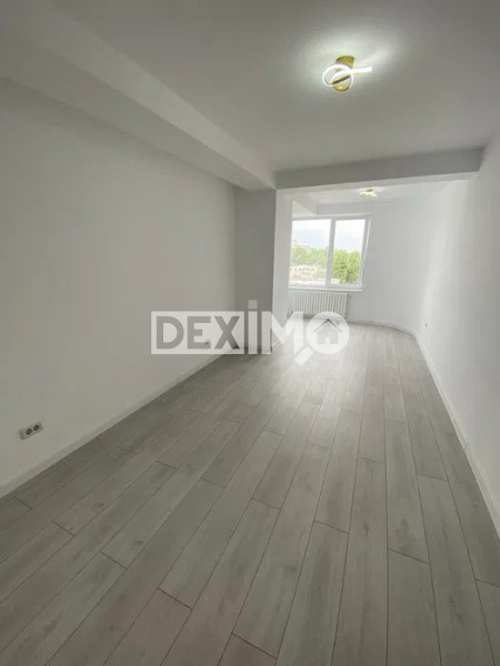 Apartament 2 Camere Transformat In 3 Camere - Tomis III - Bloc 2010