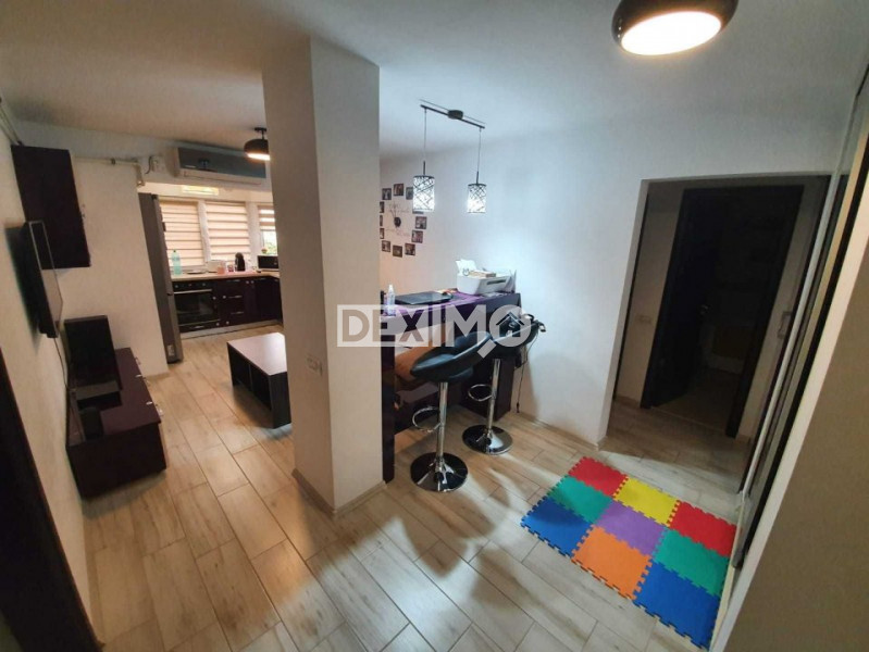 Apartament 3 Camere Decomandate - Zona Far - Gaze - Loc Parcare