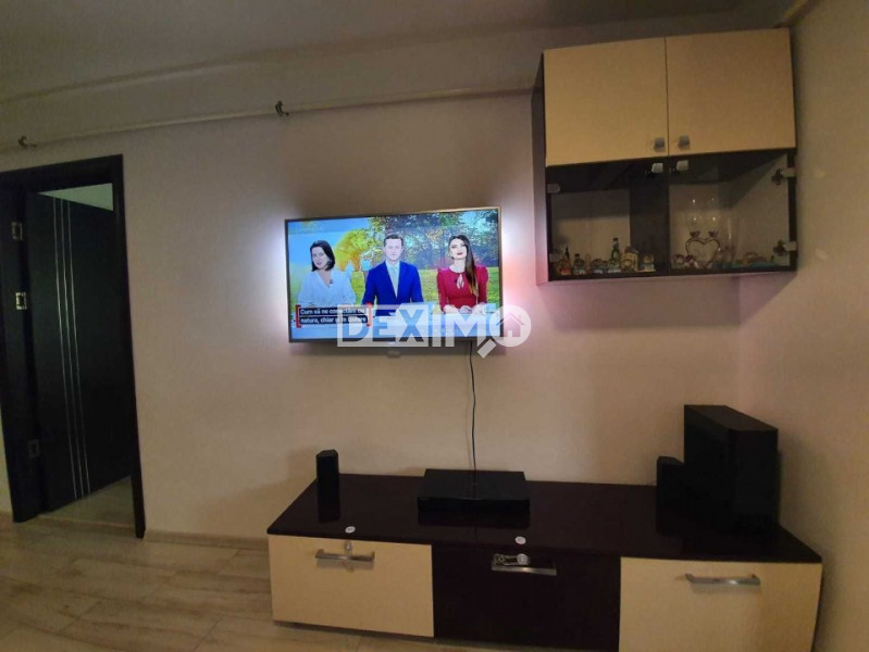 Apartament 3 Camere Decomandate - Zona Far - Gaze - Loc Parcare