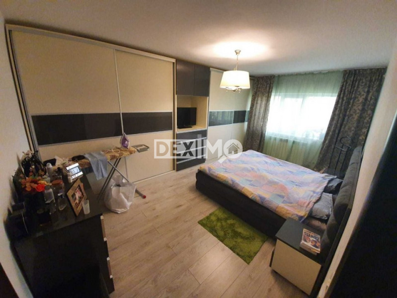 Apartament 3 Camere Decomandate - Zona Far - Gaze - Loc Parcare
