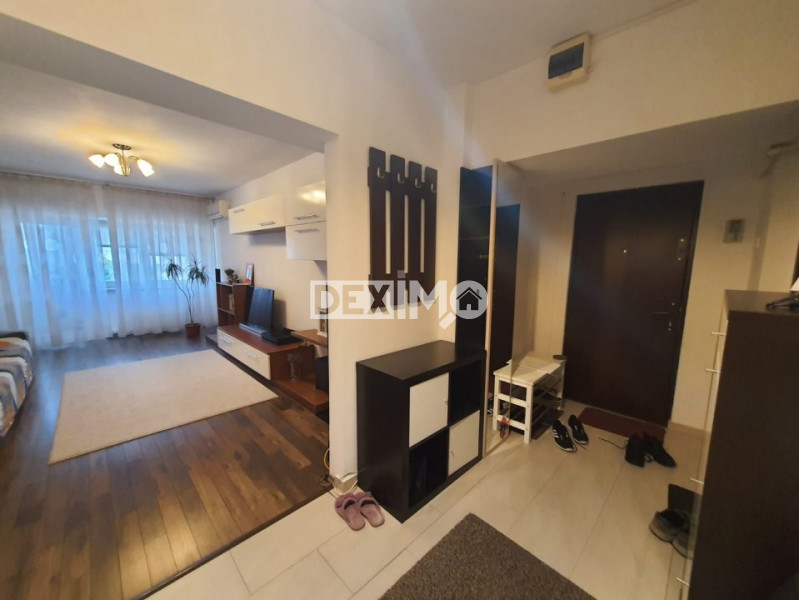 Apartament 3 Camere- Zona Trocadero - Etaj Intermediar - Mobilat - Centrala Gaze