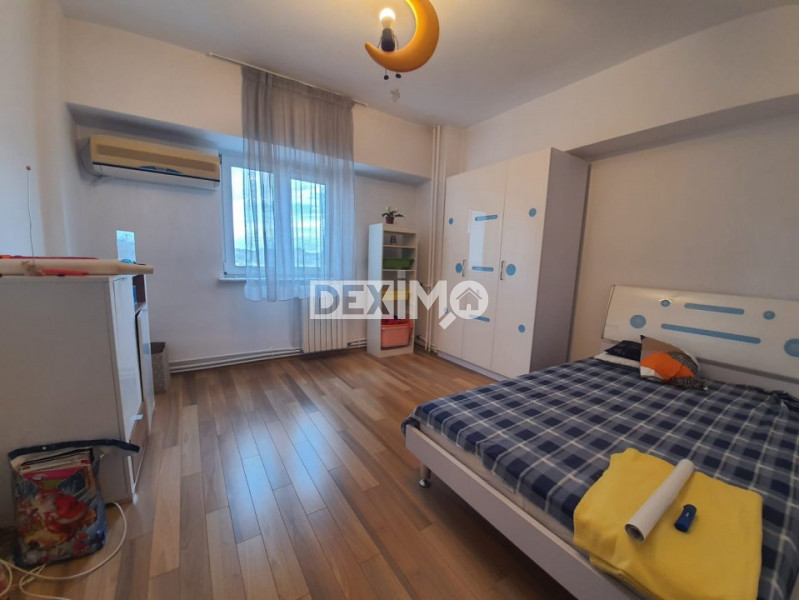 Apartament 3 Camere- Zona Trocadero - Etaj Intermediar - Mobilat - Centrala Gaze