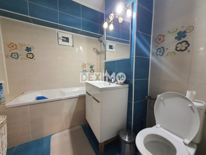 Apartament 3 Camere- Zona Trocadero - Etaj Intermediar - Mobilat - Centrala Gaze