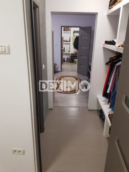 Apartament 2 Camere Semidecomandate - Zona Abator - Gaze - Renovat