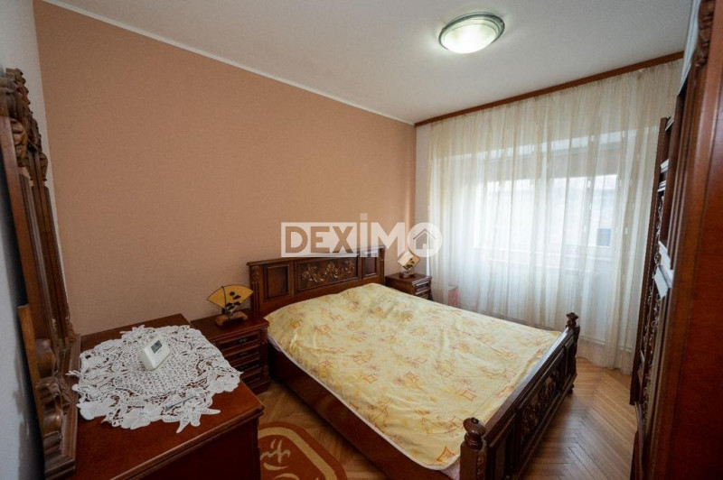 Apartament 3 Camere - Zona Victoria - Parter Inalt - Centrala Pe Gaze