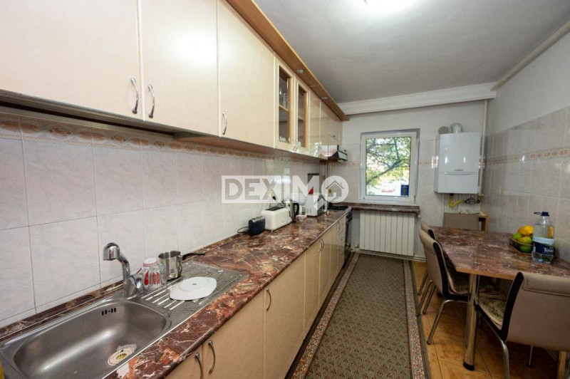 Apartament 3 Camere - Zona Victoria - Parter Inalt - Centrala Pe Gaze