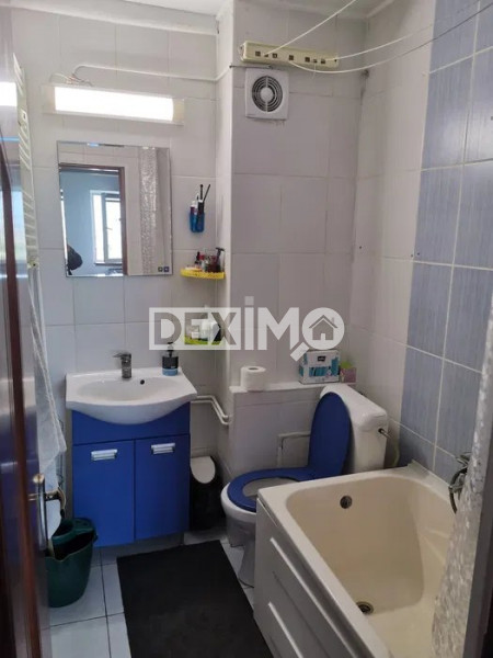 Garsoniera Decomandata - Poarta 6 - Mobilata - Gaze La Usa