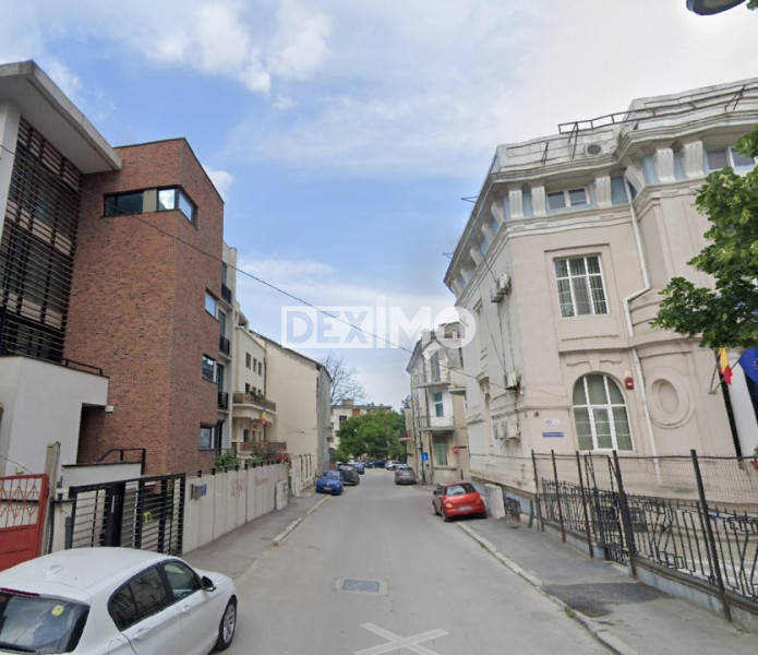 Casa Interbelica 4 Camere  - Zona Peninsula - Ideal Investitie