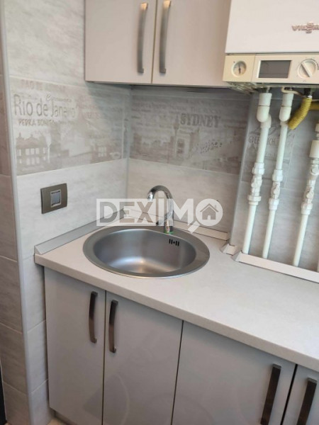 Apartament 2 Camere - Zona Km 5 - Etaj 3 - Renovat Complet - Centrala Pe Gaze