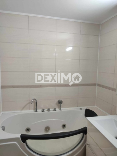 Apartament 2 Camere - Zona Km 5 - Etaj 3 - Renovat Complet - Centrala Pe Gaze