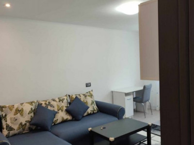 Apartament 2 Camere - Zona Km 5 - Etaj 3 - Renovat Complet - Centrala Pe Gaze