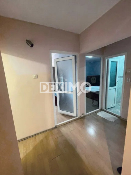 Apartament 3 Camere Decomandate - Cora Bratianu - Mobilat - Centrala Pe Gaze