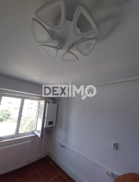 Apartament Spatios 3 Camere - Poarta 6 - 2 Grupuri Sanitare-Centrala gaze