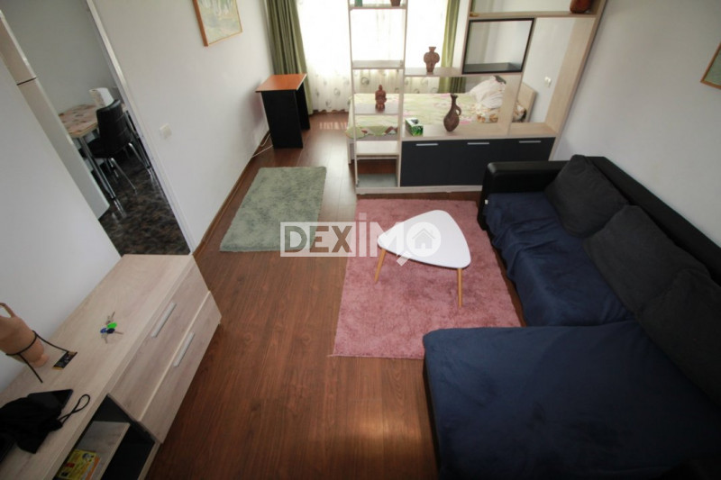 Garsoniera Decomandata - Gara - Renovata - Etaj Intermediar - Vedere Port