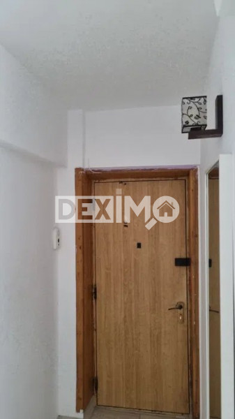 Apartament 3 Camere - Capitol - Etaj 1 - Mobilat - Centrala Pe Gaze