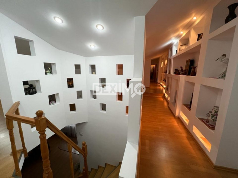 Casa P+M 7 Camere - Zona Gara - Constructie BCA 2004 - Teren 278 Mp - Gaze 