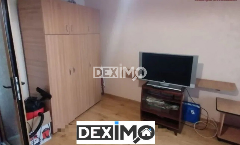 Garsoniera Decomandata - Tomis Nord - Bloc Apartamente - Etaj Intermediar 