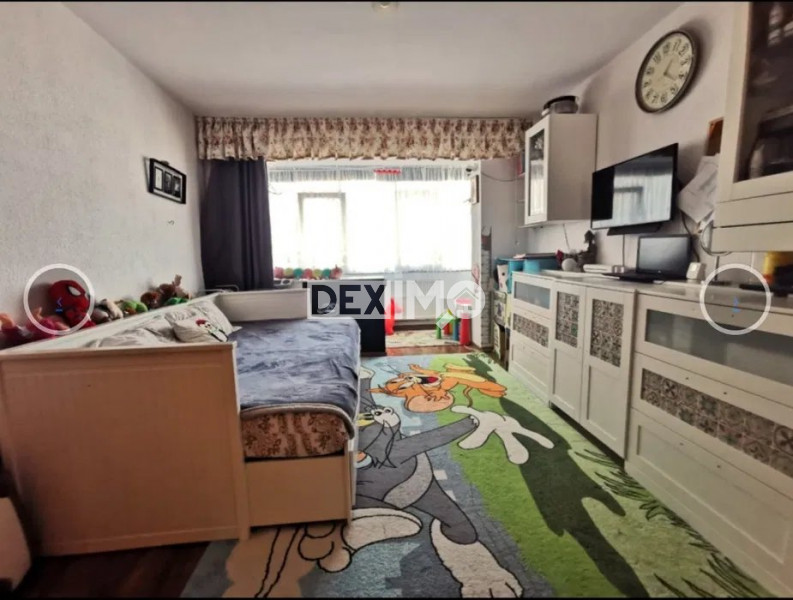 Apartament 2 Camere Decomandate - Zona CET - Etaj Intermediar - Centrala Gaze