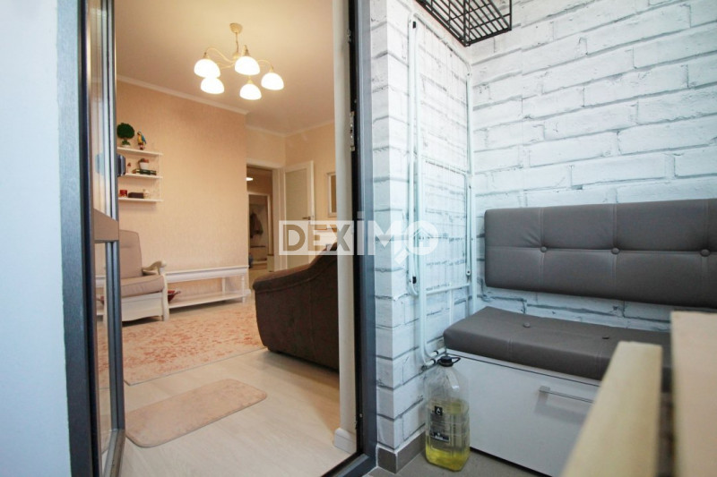 Apartament 3 Camere  - Mobilat - Loc Parcare Si Boxa - Confort Maxim !